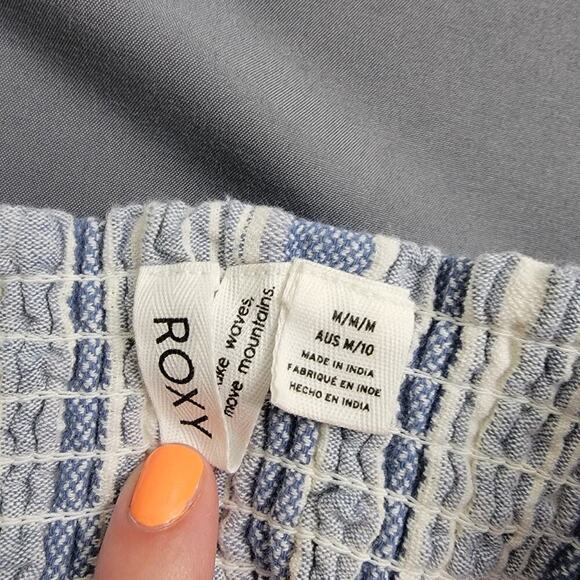 Roxy Striped Mini Dress M Tie Front Pockets Wood Buttons Coastal Chic - Picture 6 of 8